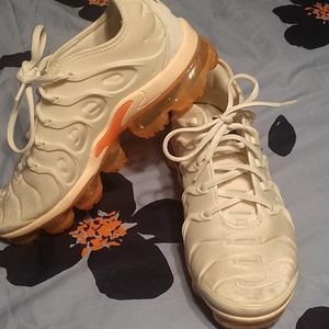 Nike Vapormax sneakers